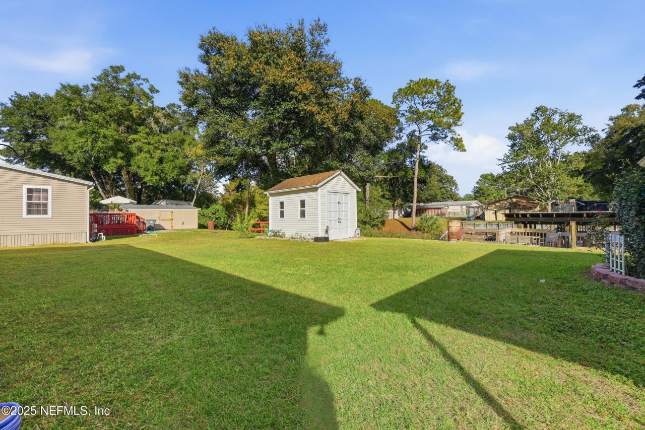 112 Waterside Avenue, Satsuma, FL 32189 Photo