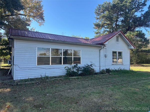 1400 W Seneca Street, Okmulgee, OK 74447