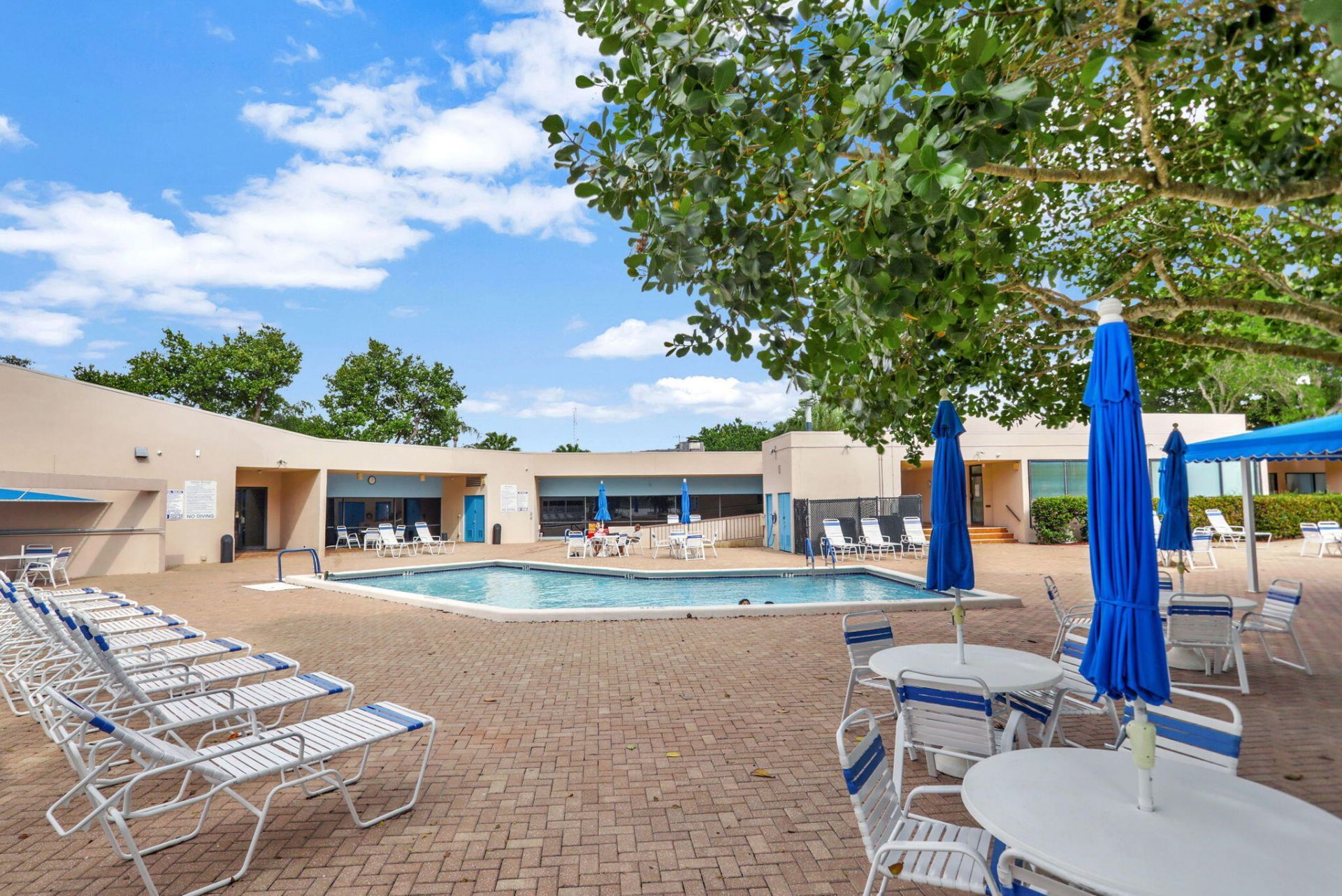 9090 Lime Bay Boulevard, Unit 102, Tamarac, FL 33321 Photo