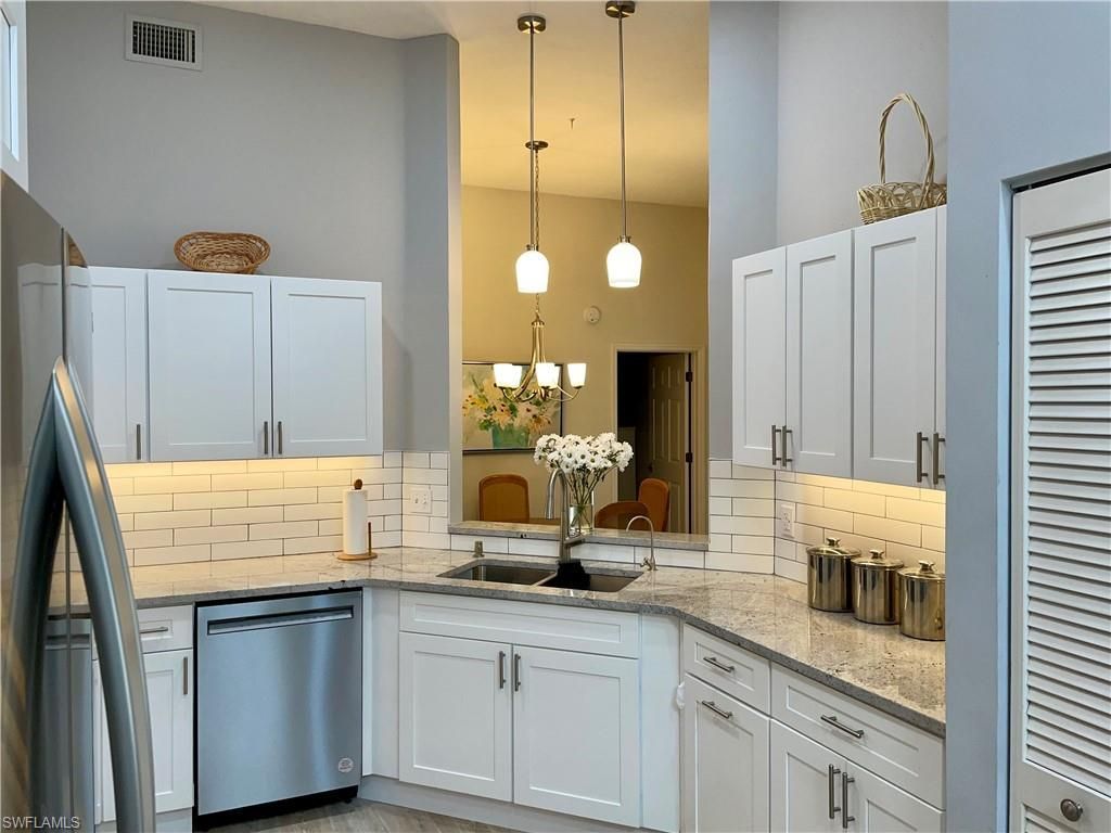 2671 Citrus Lake Dr, Unit E-303, Naples, FL 34109 Photo