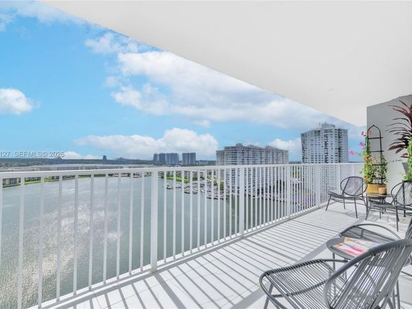 2801 NE 183rd St, Unit 1516W, Aventura, FL 33160