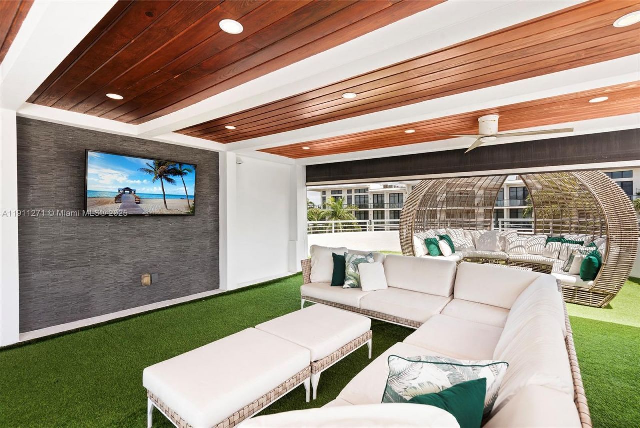 1319 Seminole Dr, Fort Lauderdale, FL 33304 Photo