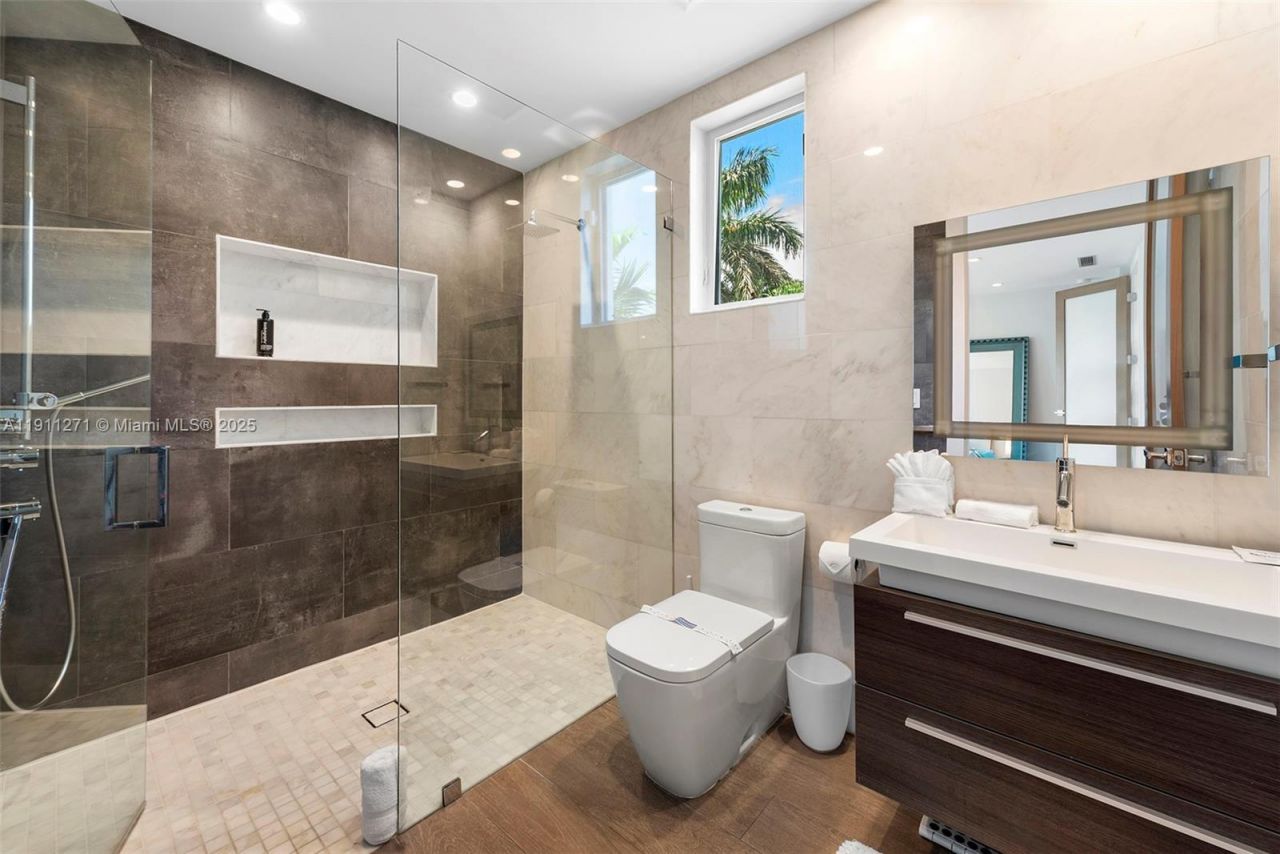 1319 Seminole Dr, Fort Lauderdale, FL 33304 Photo