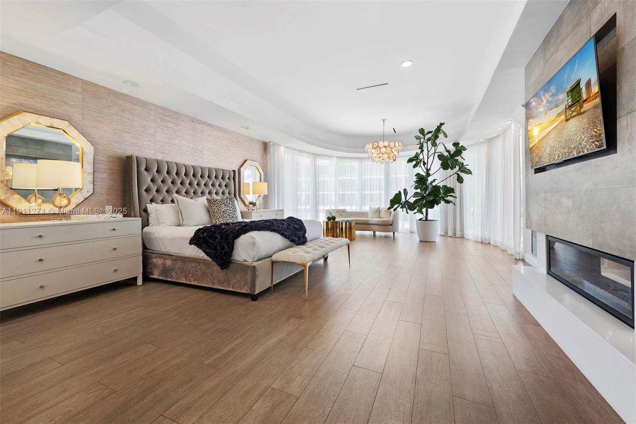 1319 Seminole Dr, Fort Lauderdale, FL 33304 Photo