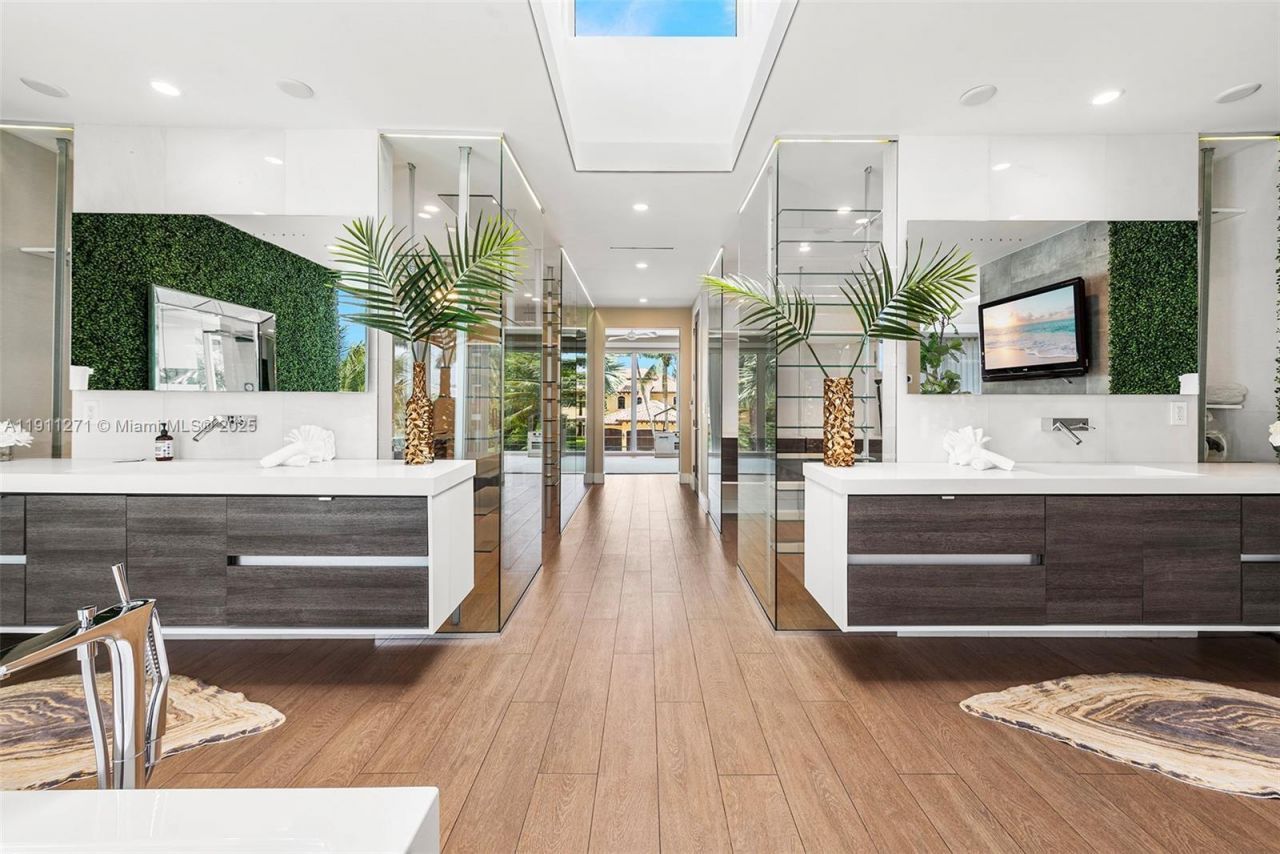 1319 Seminole Dr, Fort Lauderdale, FL 33304 Photo