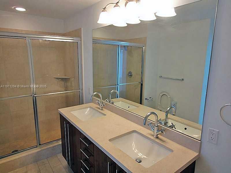 1111 SW 1 Av, Unit 1123-N, Miami, FL 33130 Photo