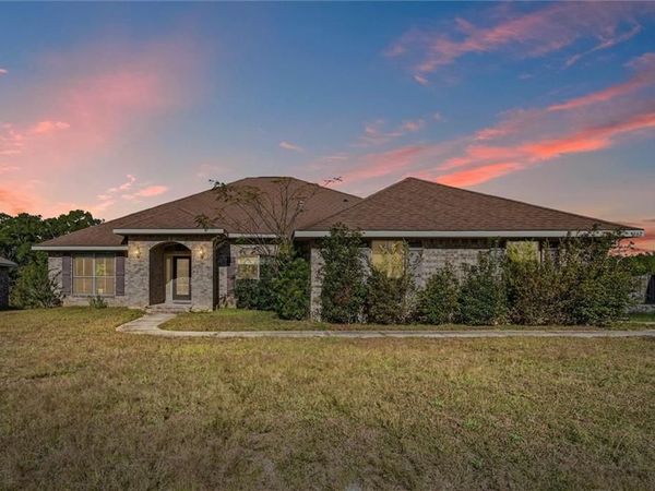 8562 Fernwood Loop N, Semmes, AL 36575