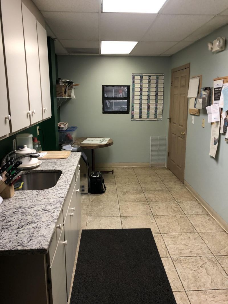 117 Embassy Drive Photo 4