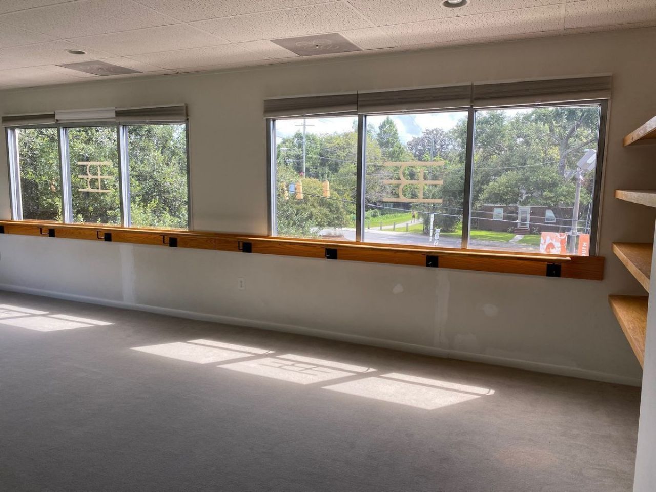 70 Folly Road Photo 4