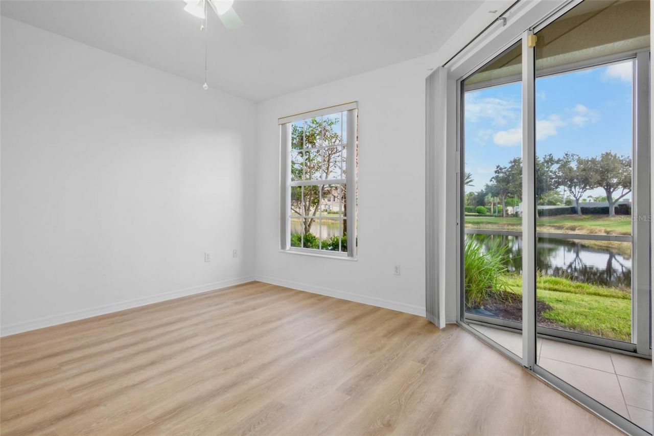 4463 Cinnamon Drive, Unit 2502, Sarasota, FL 34238 Photo