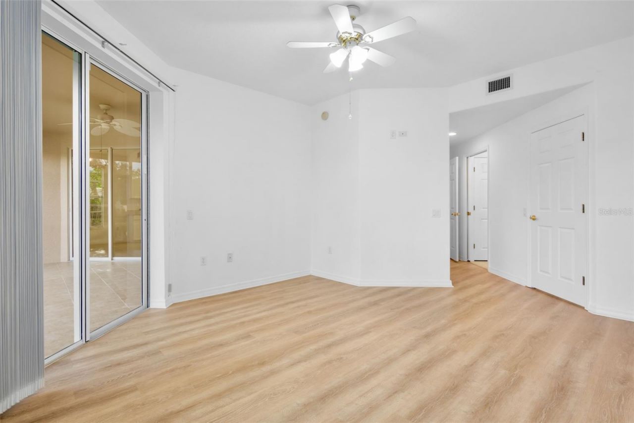 4463 Cinnamon Drive, Unit 2502, Sarasota, FL 34238 Photo