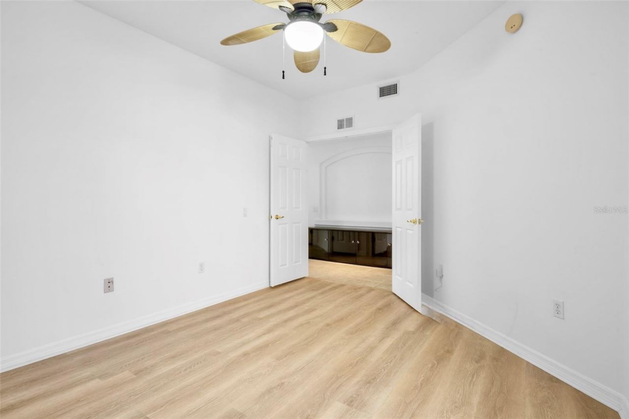 4463 Cinnamon Drive, Unit 2502, Sarasota, FL 34238 Photo