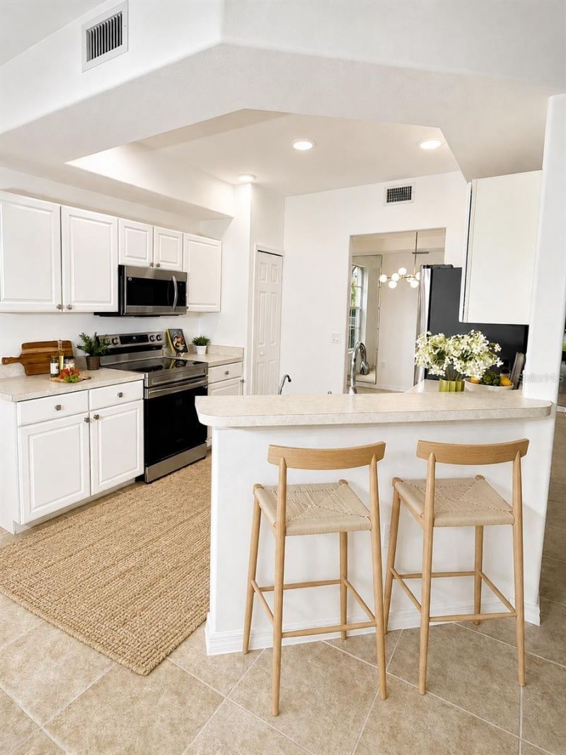 4463 Cinnamon Drive, Unit 2502, Sarasota, FL 34238 Photo