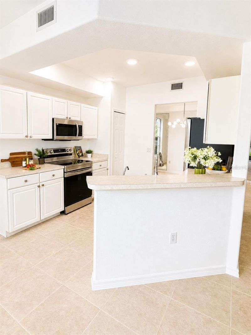 4463 Cinnamon Drive, Unit 2502, Sarasota, FL 34238 Photo