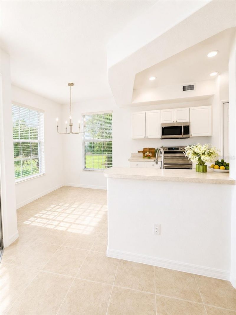 4463 Cinnamon Drive, Unit 2502, Sarasota, FL 34238 Photo
