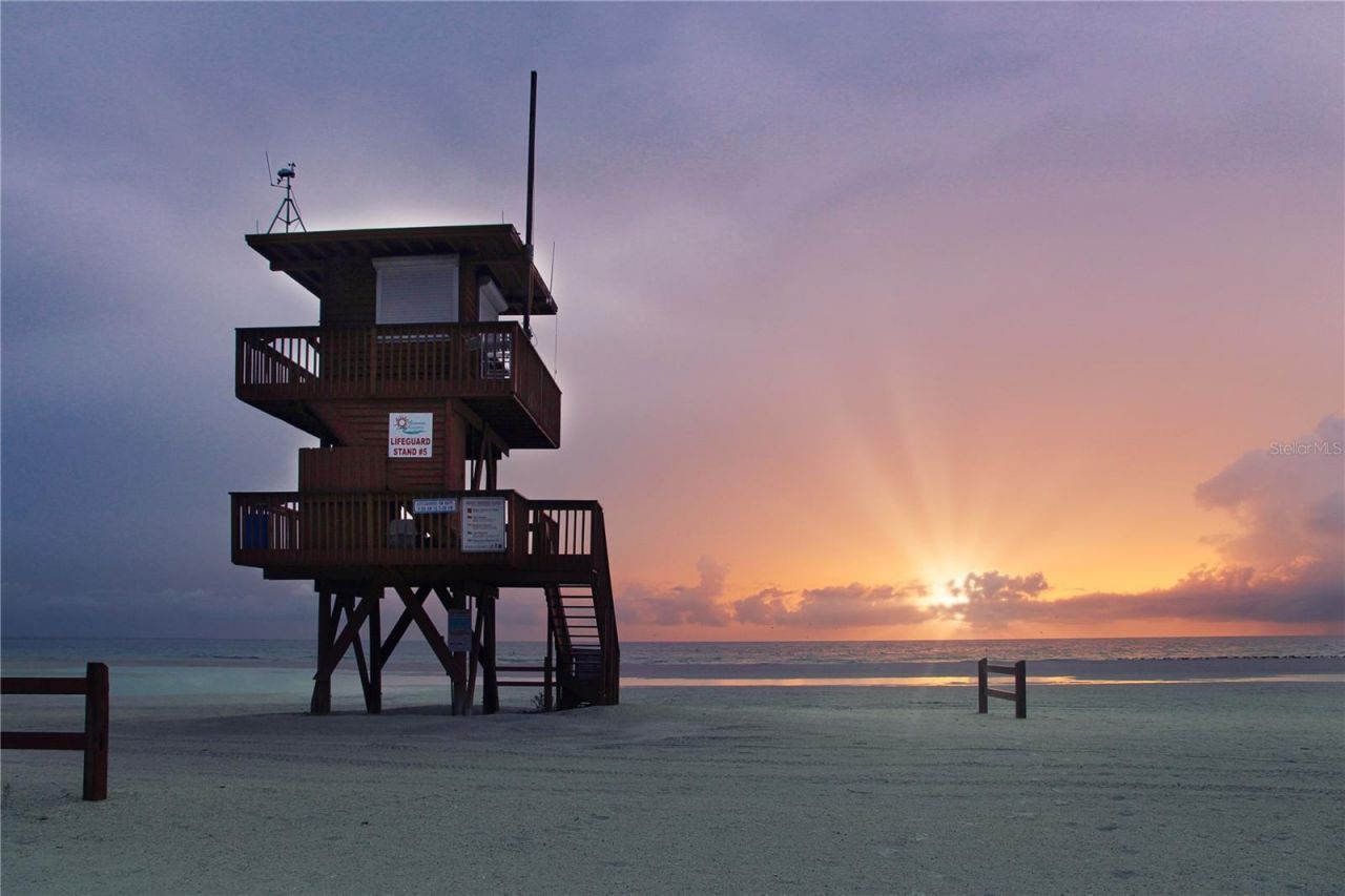 51 S Adams Drive, Sarasota, FL 34236 Photo