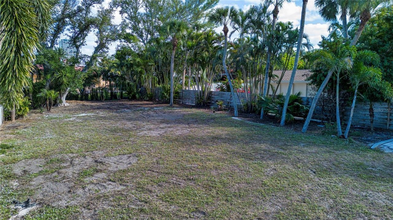 51 S Adams Drive, Sarasota, FL 34236 Photo