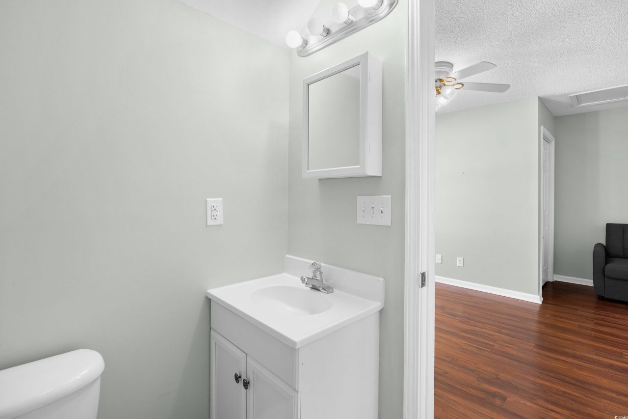 4237 Rivergate Ln. Photo 18