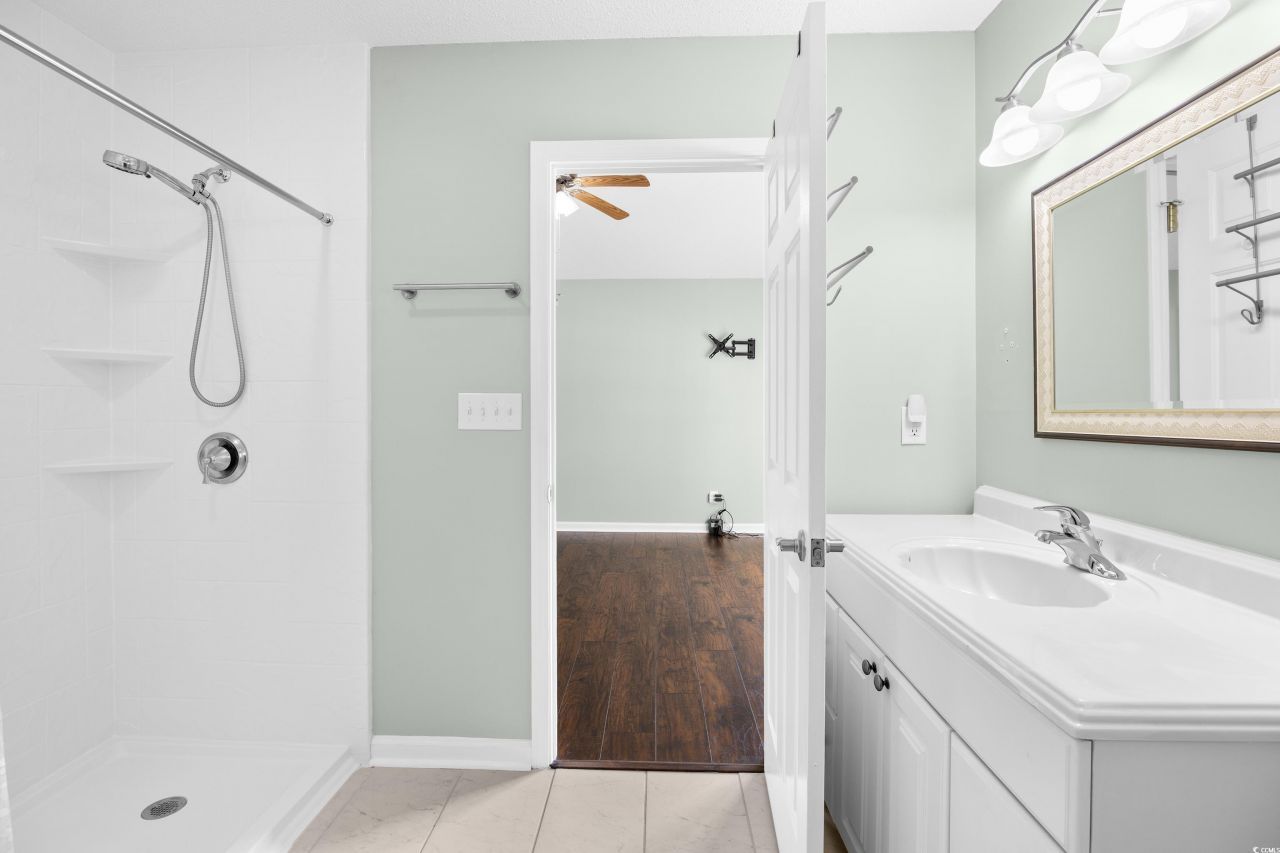 4237 Rivergate Ln. Photo 21