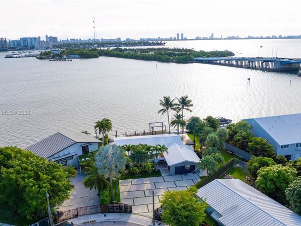 1242 NE 81st Ter, Miami, FL 33138