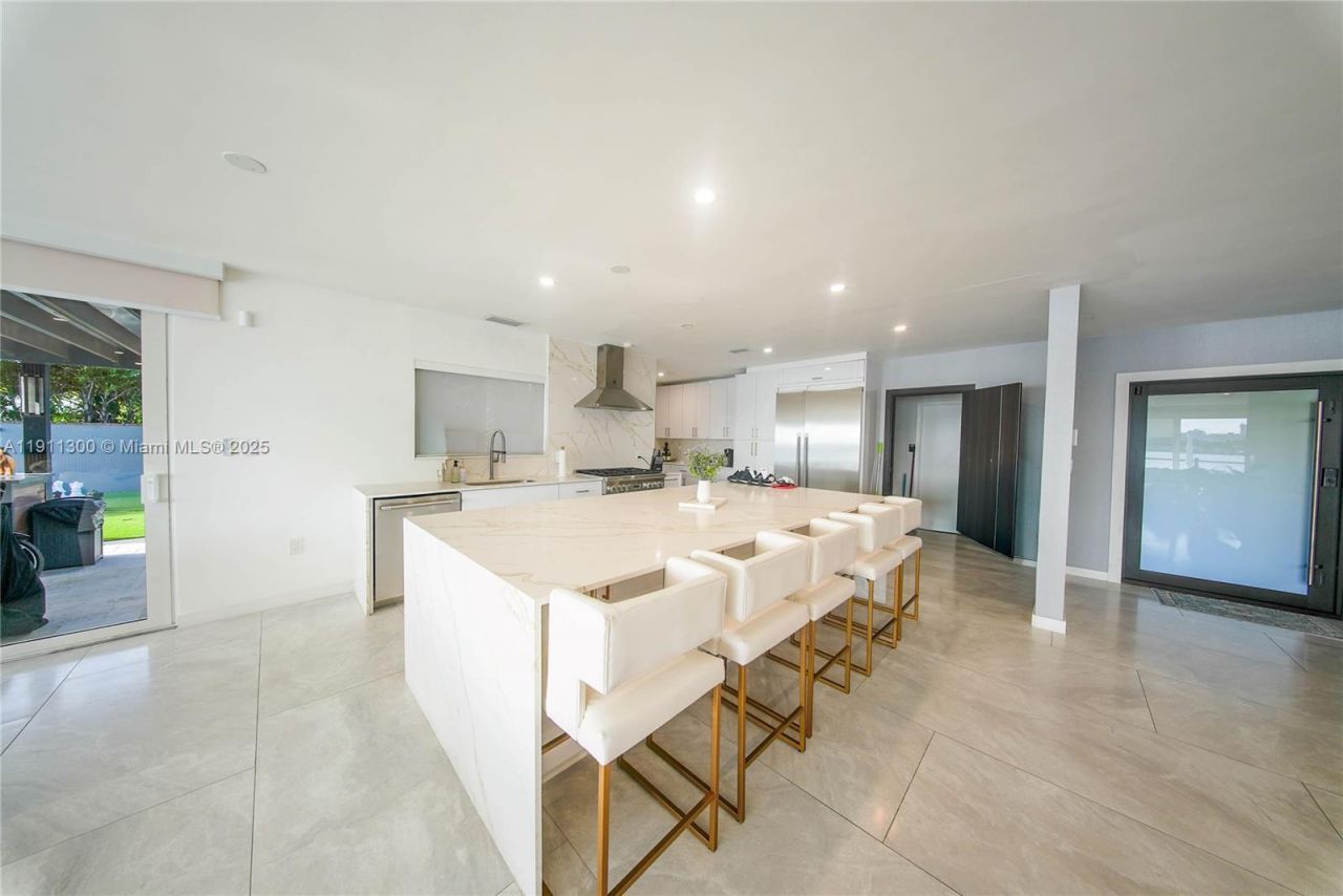 1242 NE 81st Ter, Miami, FL 33138 Photo