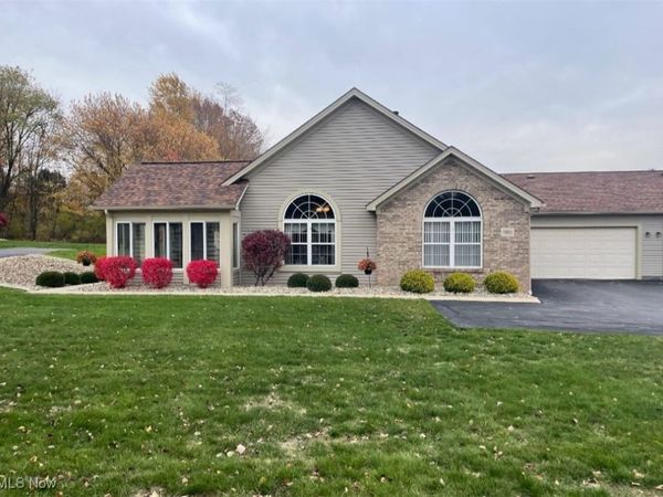 695 E Western Reserve Road, Unit 1903, Youngstown, OH 44514