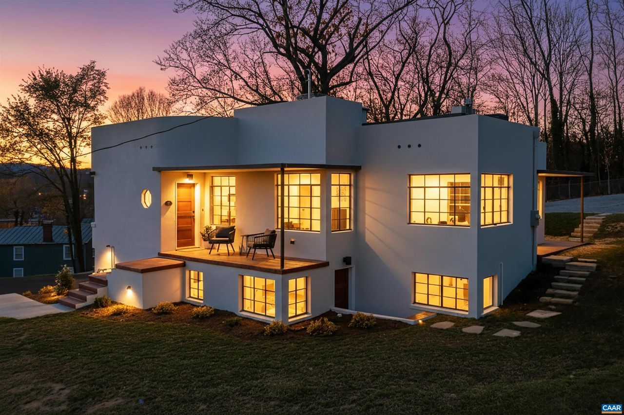 645 Frederick St W, Staunton, VA 24401 Main Photo