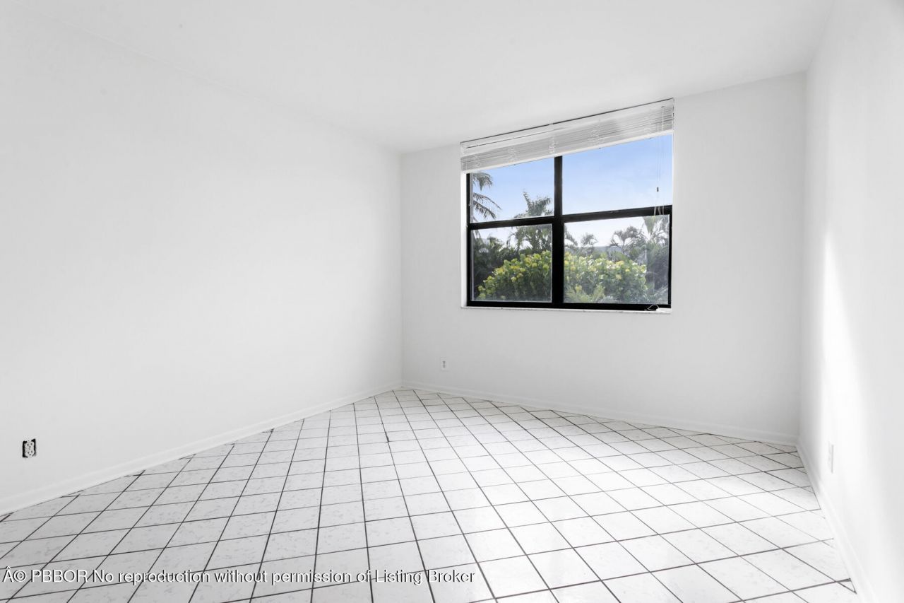 2860 S Ocean Boulevard, Unit 210, Palm Beach, FL 33480 Photo