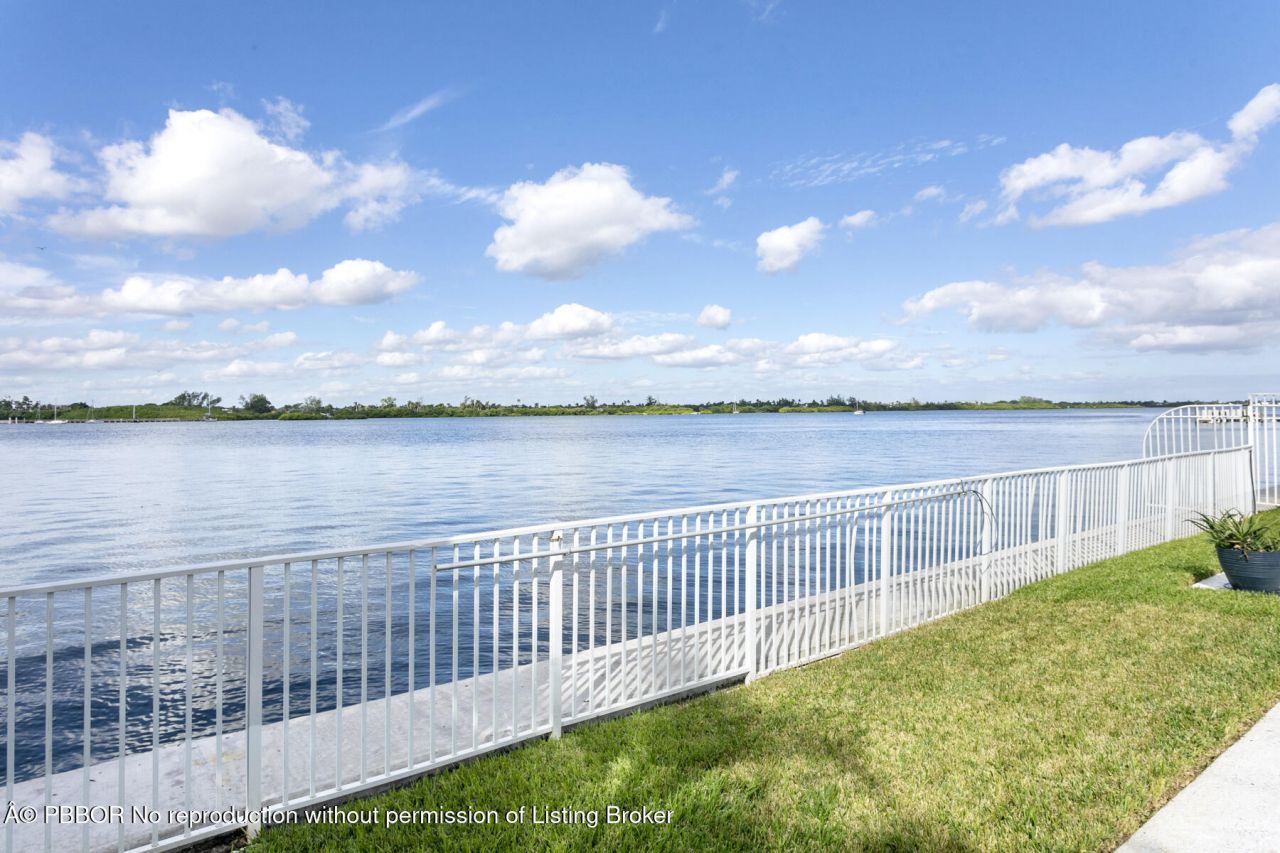 2860 S Ocean Boulevard, Unit 210, Palm Beach, FL 33480 Photo