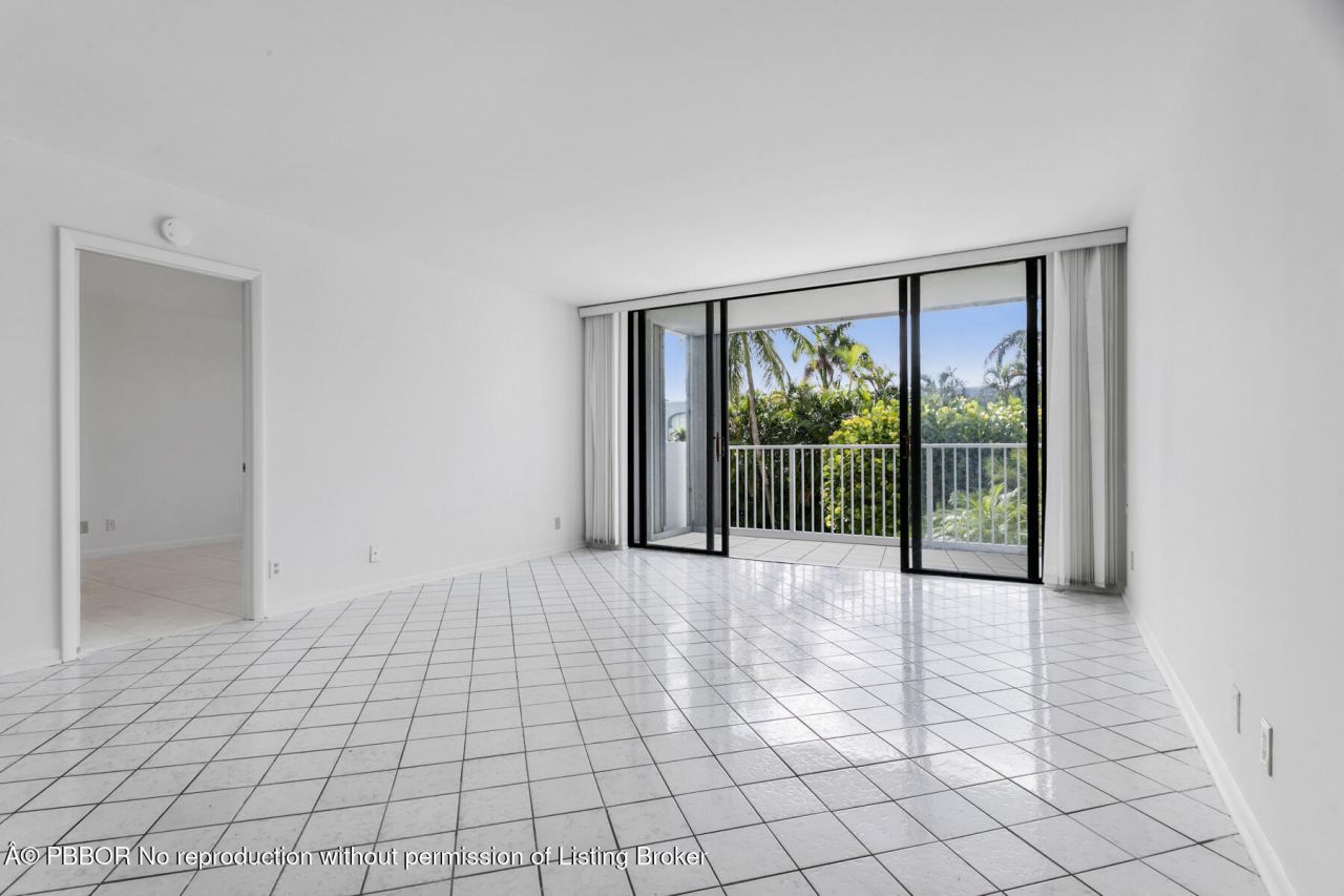 2860 S Ocean Boulevard, Unit 210, Palm Beach, FL 33480 Photo