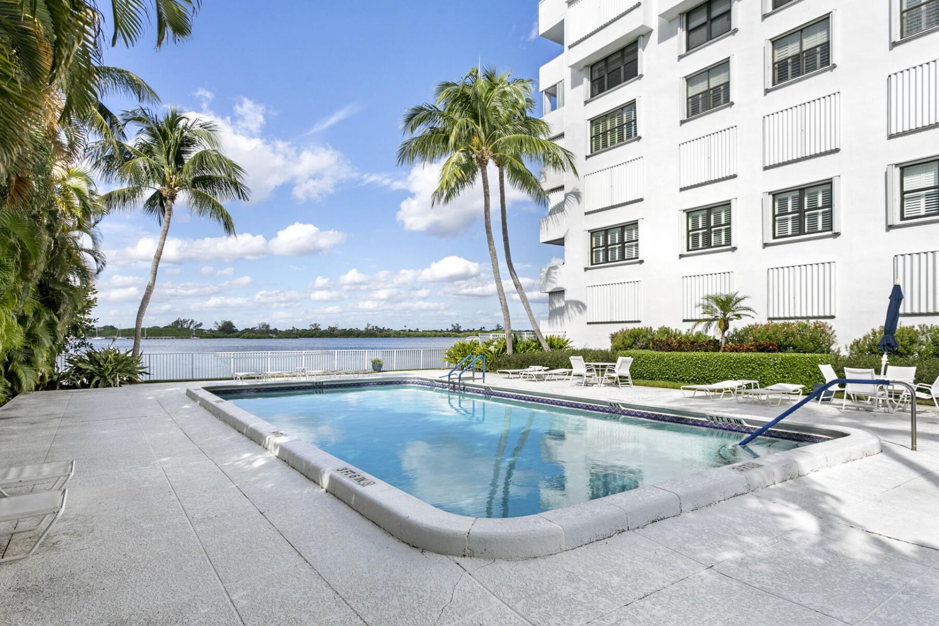 2860 S Ocean Boulevard, Unit 210, Palm Beach, FL 33480 Photo