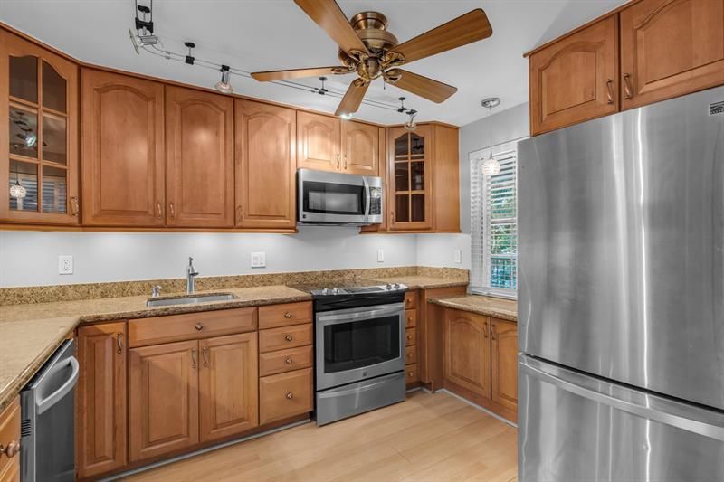 4020 W Palm Aire Drive, Unit 312, Pompano Beach, FL 33069 Photo