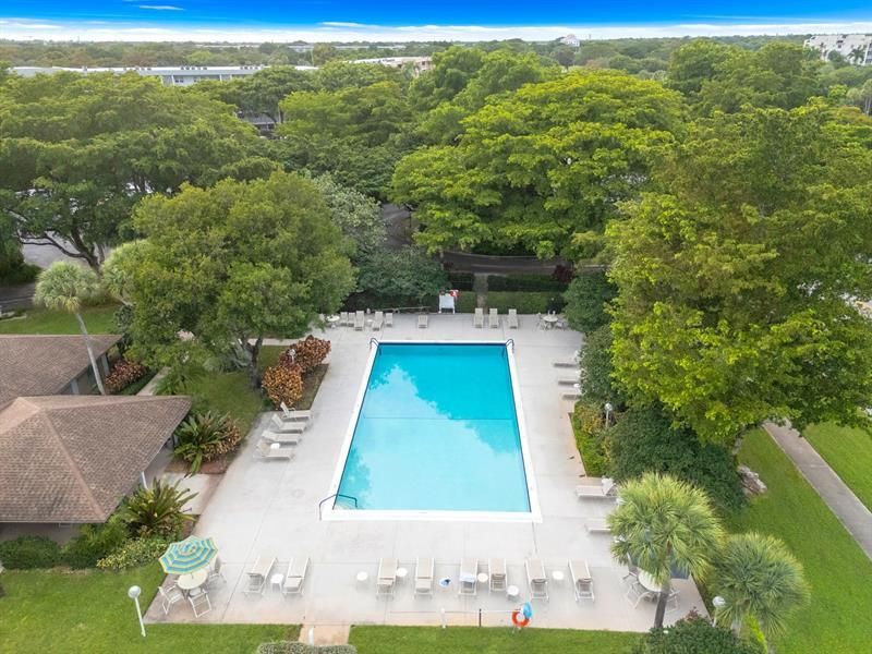 4020 W Palm Aire Drive, Unit 312, Pompano Beach, FL 33069 Photo