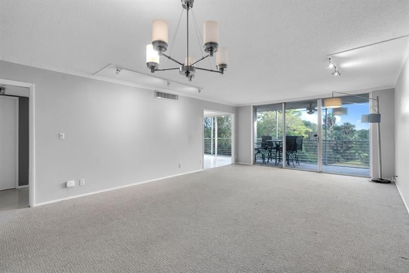 4020 W Palm Aire Drive, Unit 312, Pompano Beach, FL 33069 Photo