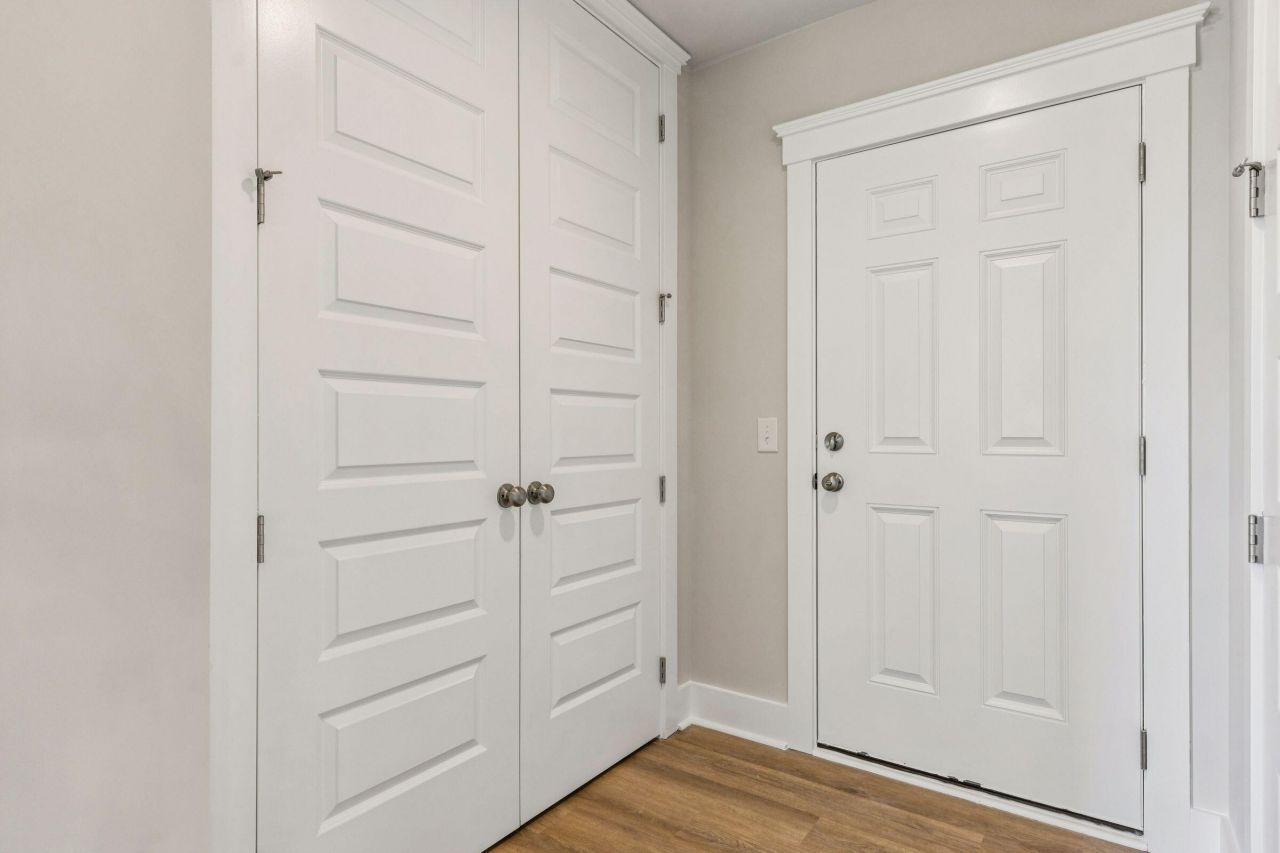 354 Trailmore Lane Photo 9