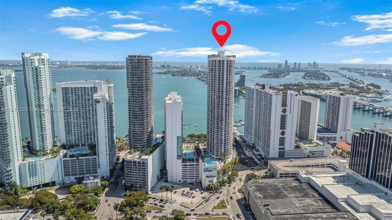 1750 N Bayshore Dr, Unit 5201, Miami, FL 33132 Photo
