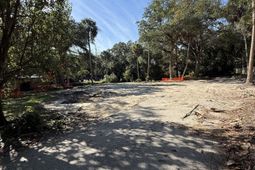 23 22nd Avenue photo 4