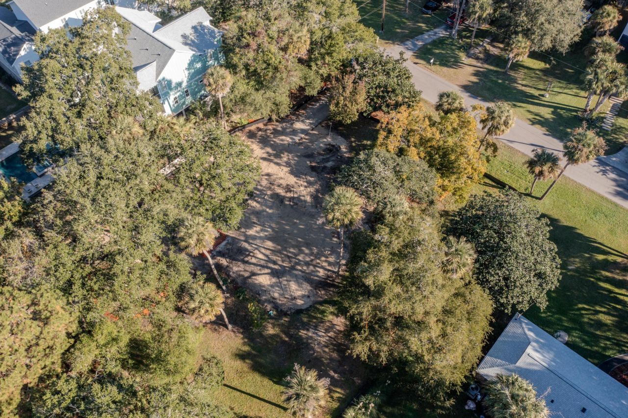 23 22nd Avenue Photo 9