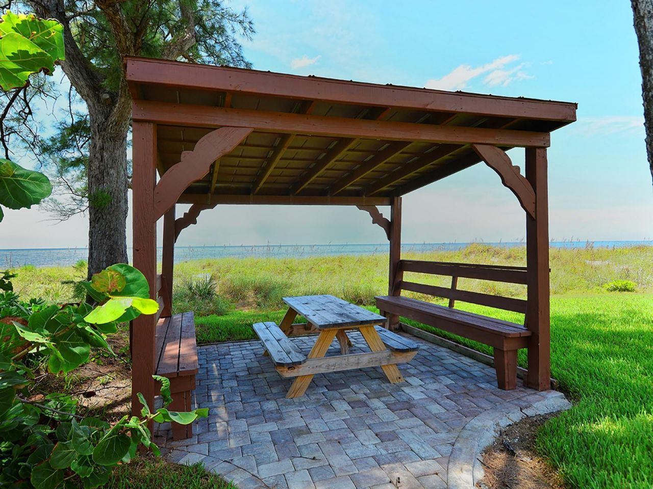 4234 Gulf Of Mexico Drive, Unit E2, Longboat Key, FL 34228 Photo