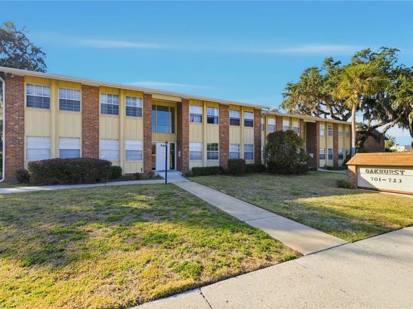 701 PERKINS STREET, Unit 103, LEESBURG, FL 34748