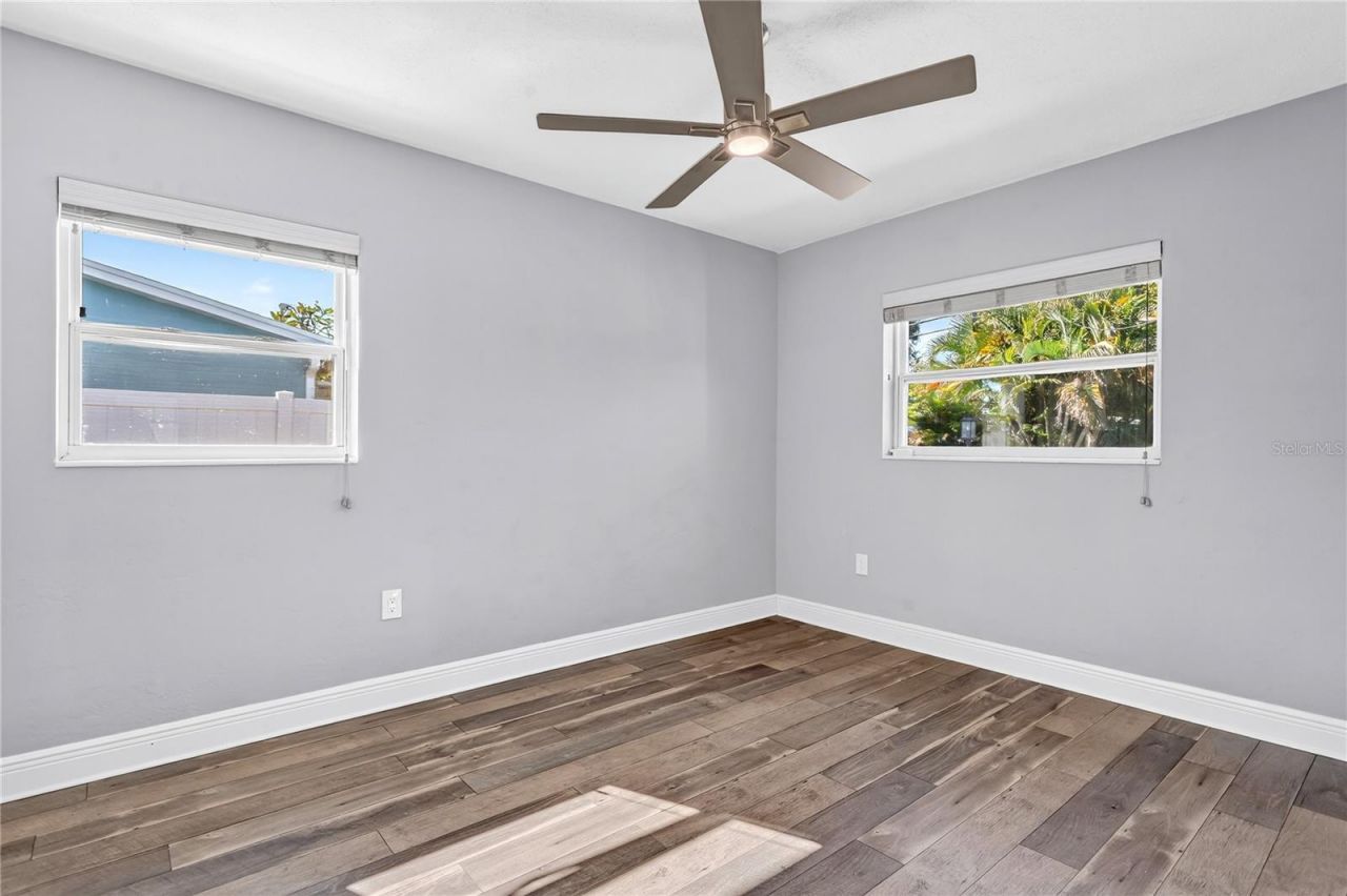 2000 76th Street N, Saint Petersburg, FL 33710 Photo