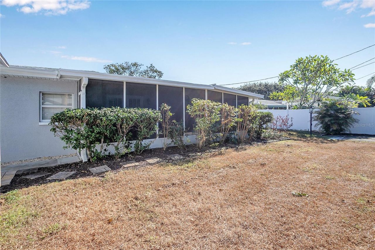 2000 76th Street N, Saint Petersburg, FL 33710 Photo