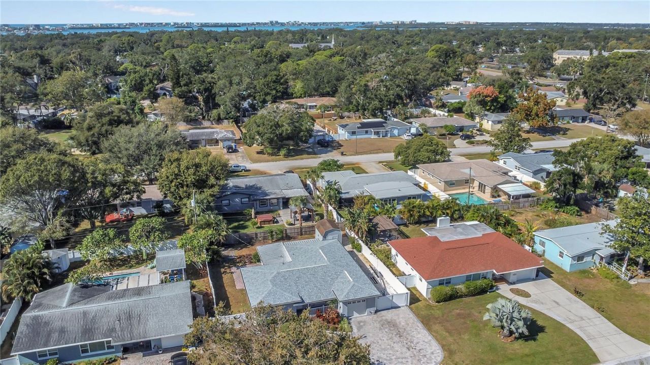 2000 76th Street N, Saint Petersburg, FL 33710 Photo