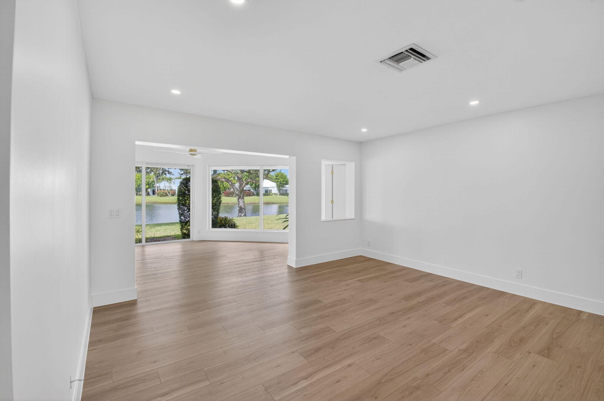 8 Slash Pine Drive, Boynton Beach, FL 33436 Photo