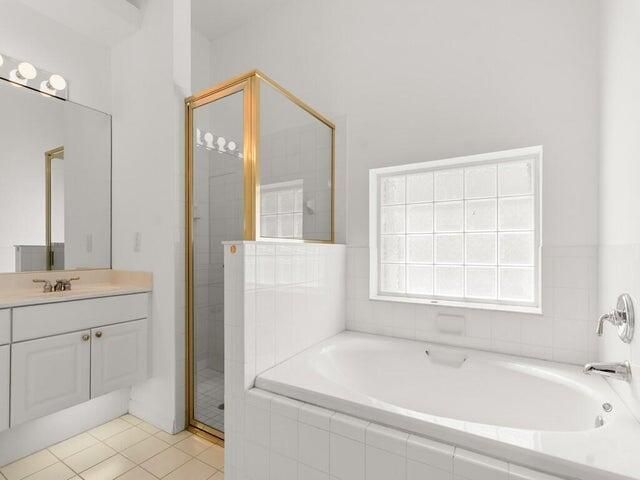 614 NW Lambrusco Drive, Port Saint Lucie, FL 34986 Photo