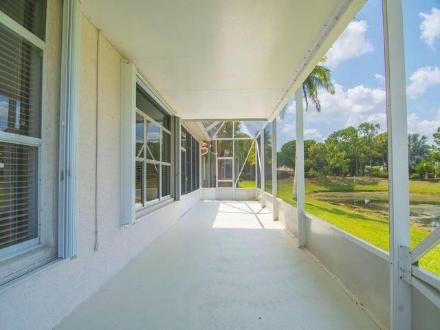 614 NW Lambrusco Drive, Port Saint Lucie, FL 34986 Photo