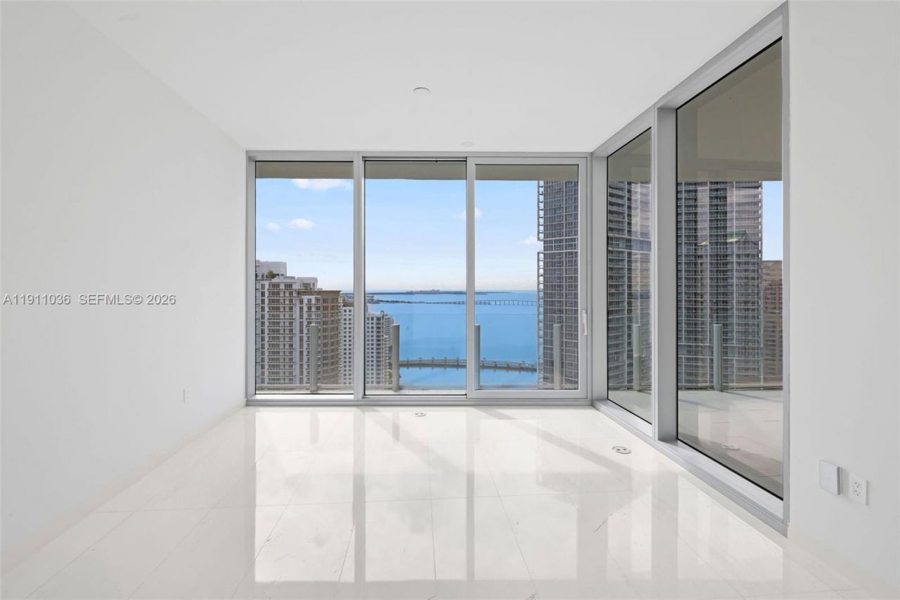 300 Biscayne Blvd Way, Unit 3404C, Miami, FL 33131 Photo