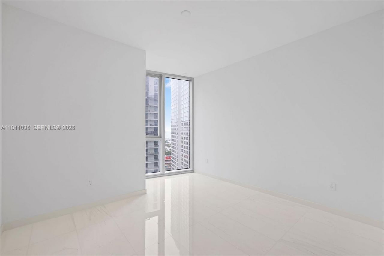300 Biscayne Blvd Way, Unit 3404, Miami, FL 33131 Photo