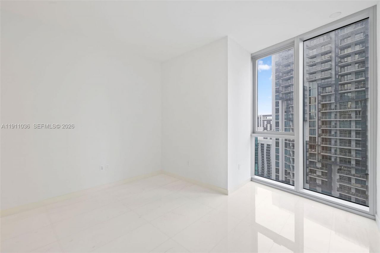 300 Biscayne Blvd Way, Unit 3404, Miami, FL 33131 Photo