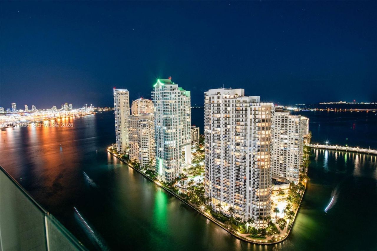 300 Biscayne Blvd Way, Unit 3404, Miami, FL 33131 Photo